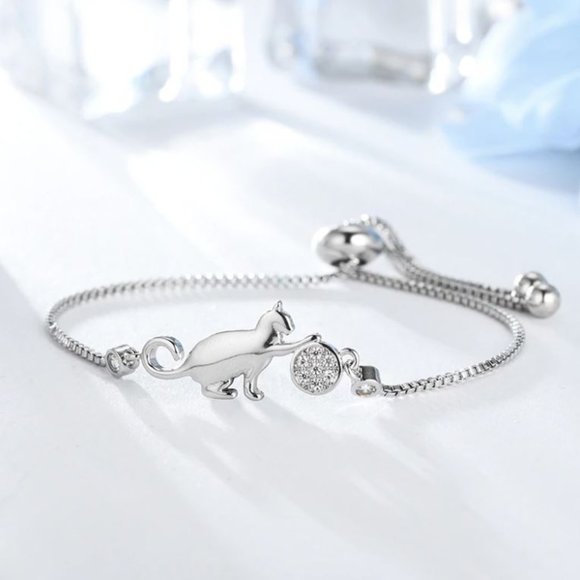 Jewelry - NEW 925 Sterling Silver Cat Tennis Bracelet